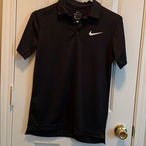 Nike Boys 3 Button Collar Shirt Size L